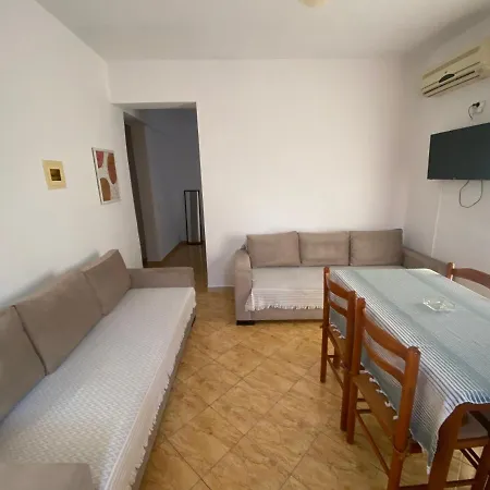 Aparthotel Tani Ksamil