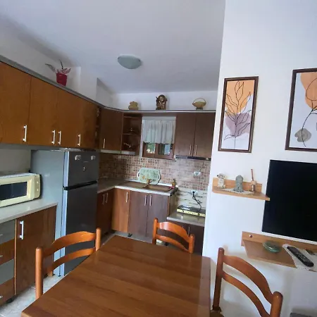 Tani Aparthotel Ksamil