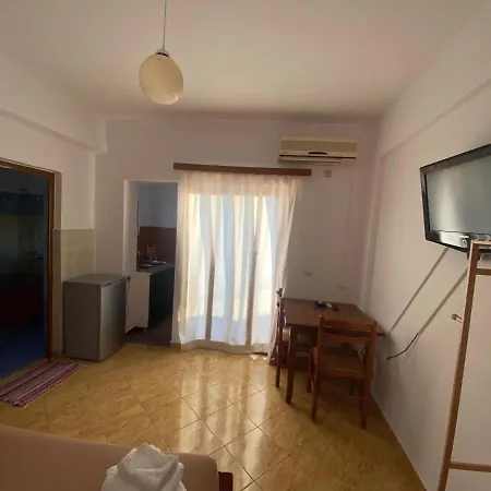 Tani Aparthotel Ksamil