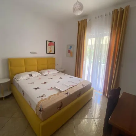 Aparthotel Tani *