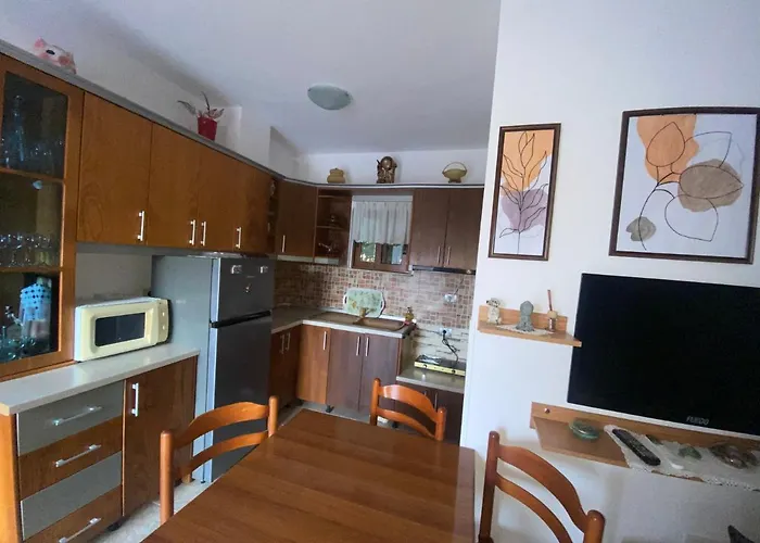 Tani Aparthotel Ksamil