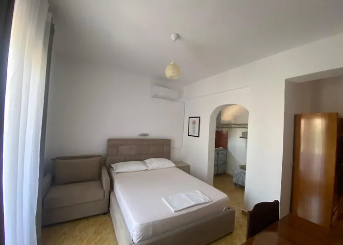 Aparthotel Tani Ksamil