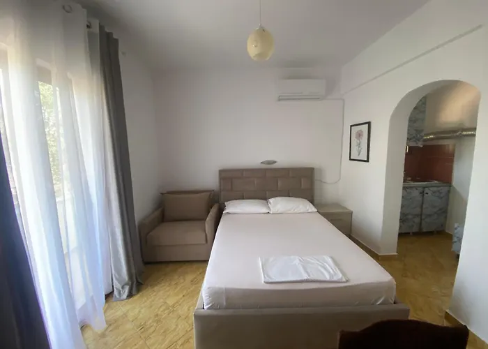 Aparthotel Tani Ksamil